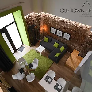 Old Town Apartment CTA