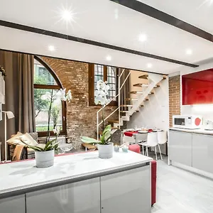 Industrial Loft R&r Apartment Venedig